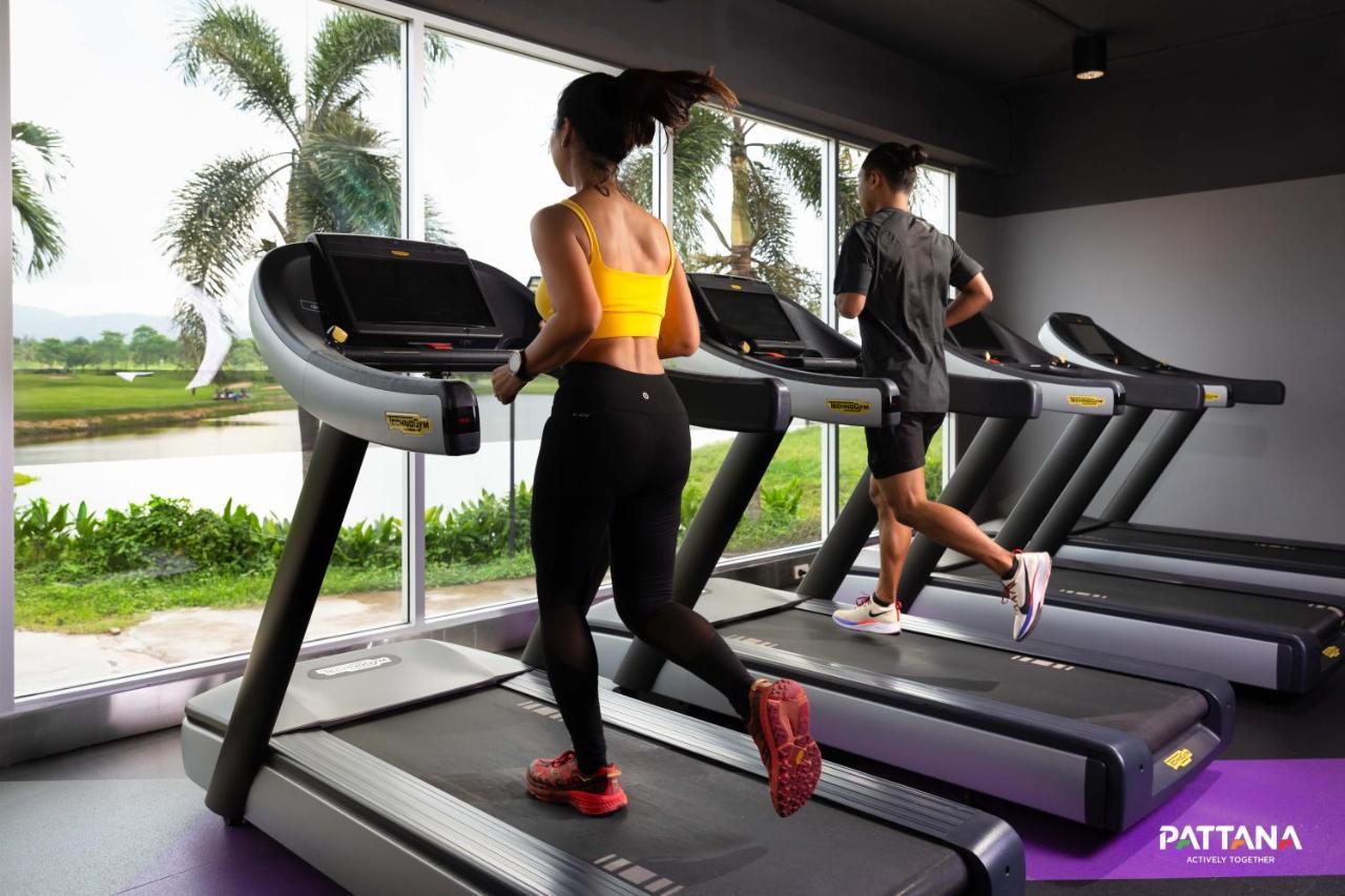 Pattana Sports Resort Si Racha Exterior photo