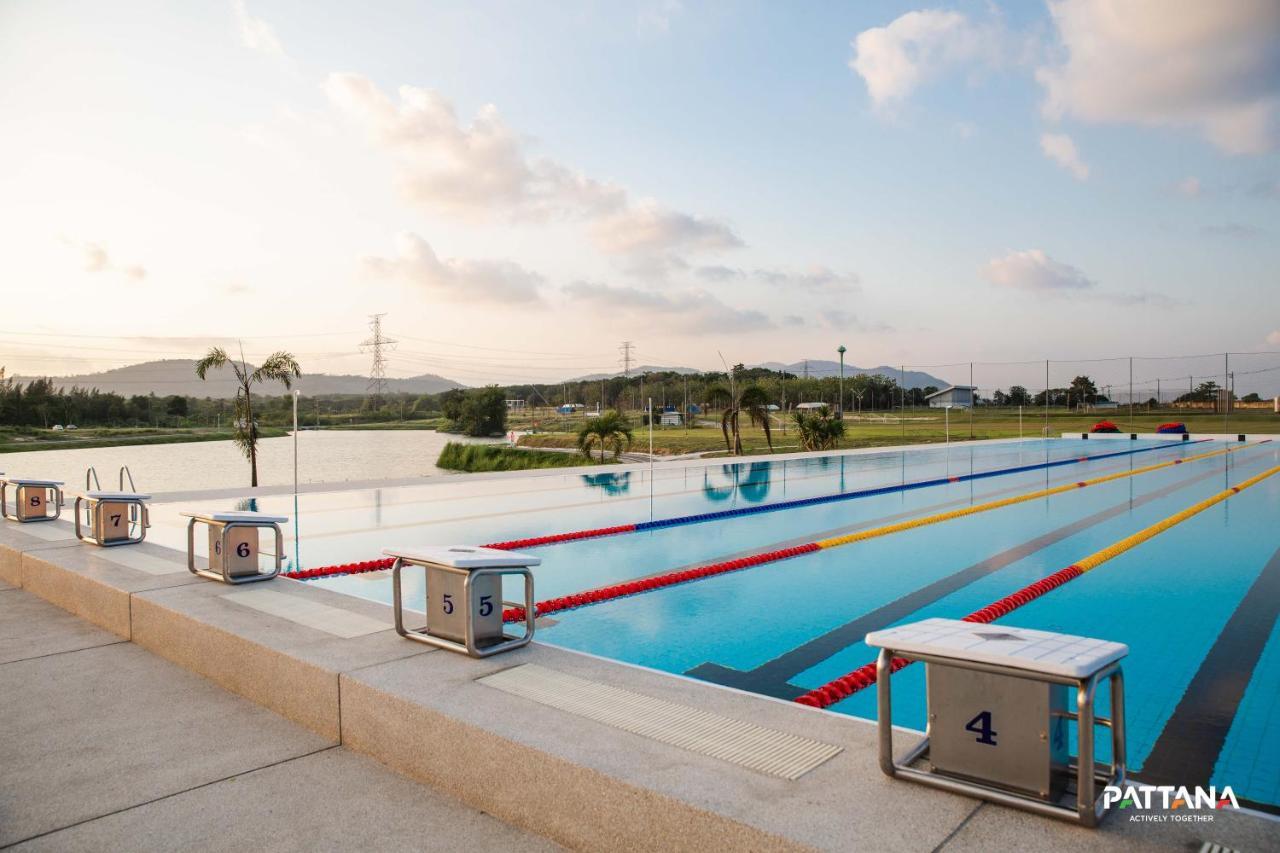 Pattana Sports Resort Si Racha Exterior photo
