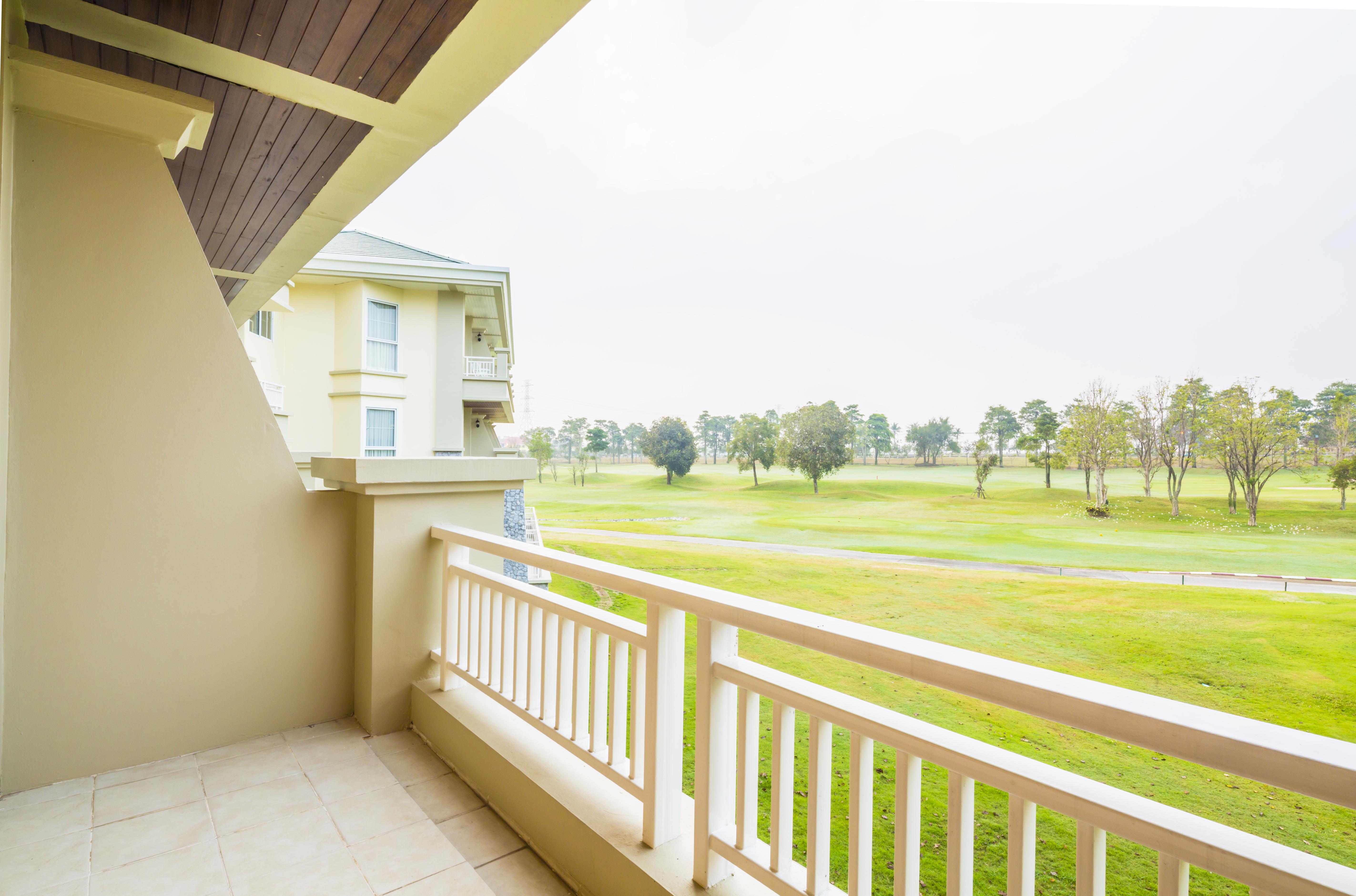 Pattana Sports Resort Si Racha Exterior photo