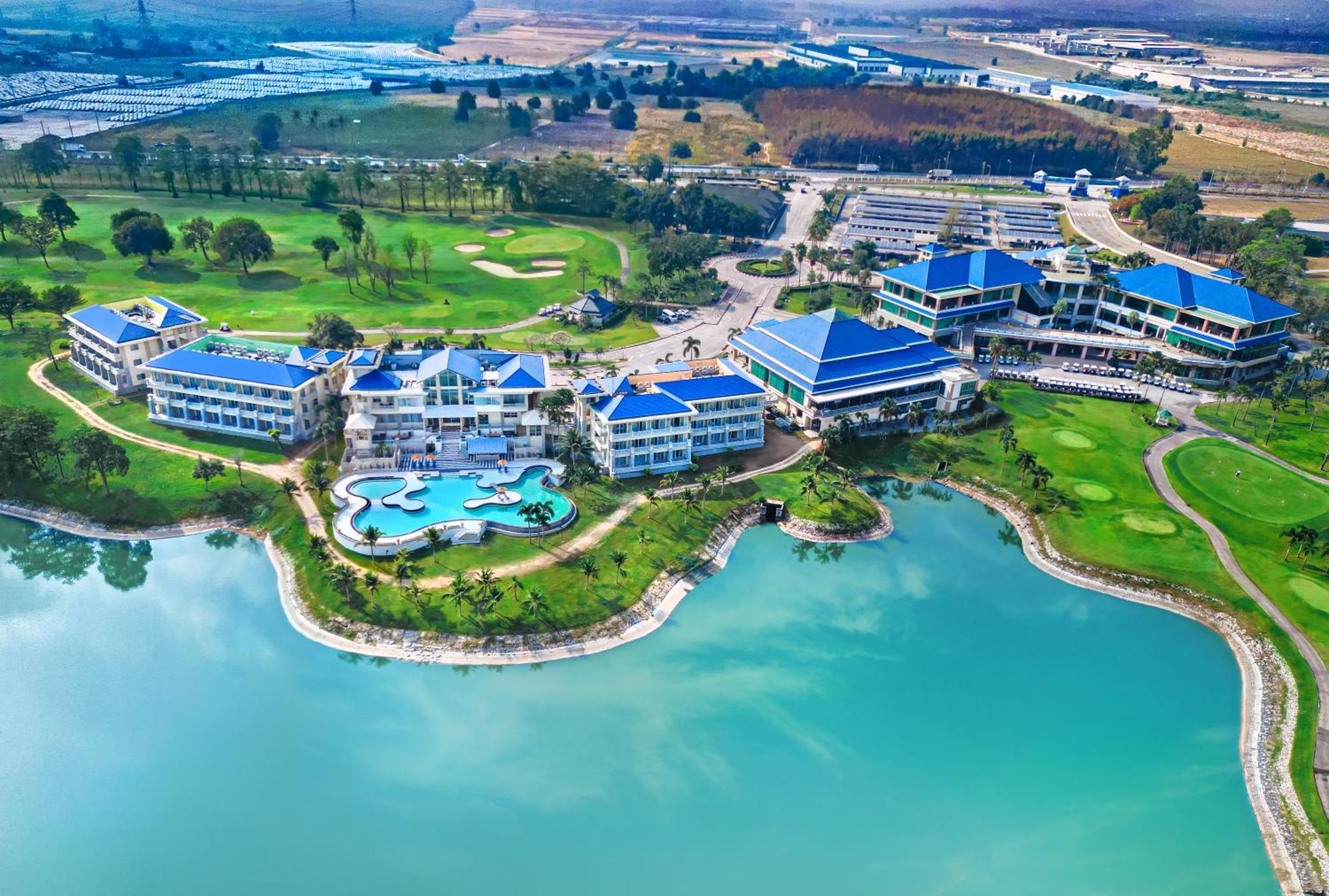 Pattana Sports Resort Si Racha Exterior photo