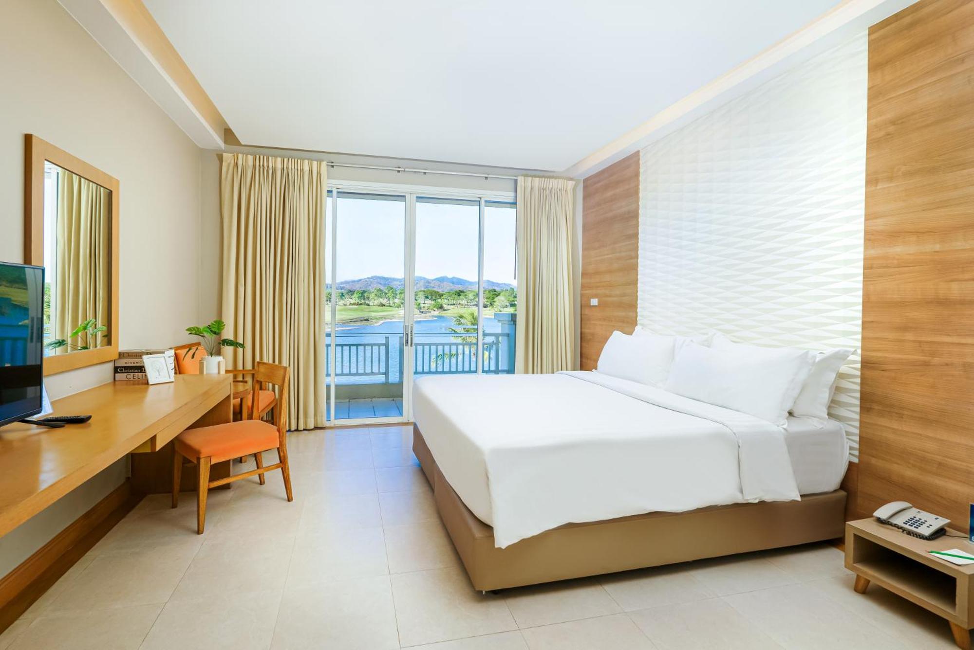 Pattana Sports Resort Si Racha Exterior photo